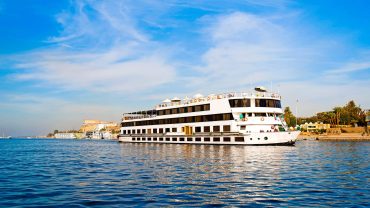Luxury Nile Cruise Egypt: 7 Breathtaking Experiences to Enjoy