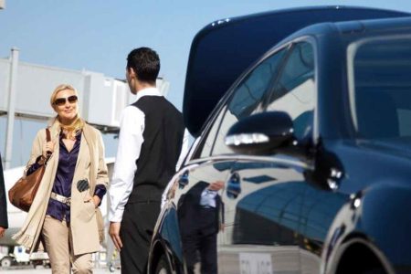 Limousine Service – Transportation to and from hotels, airports and all tourist areas